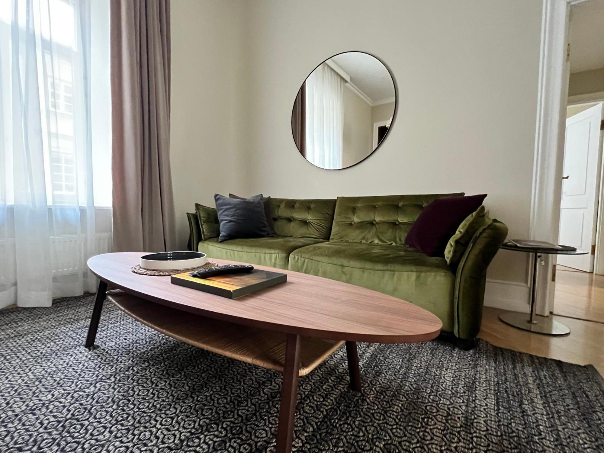 Vilnius Apartments & Suites - Old Town Esterno foto